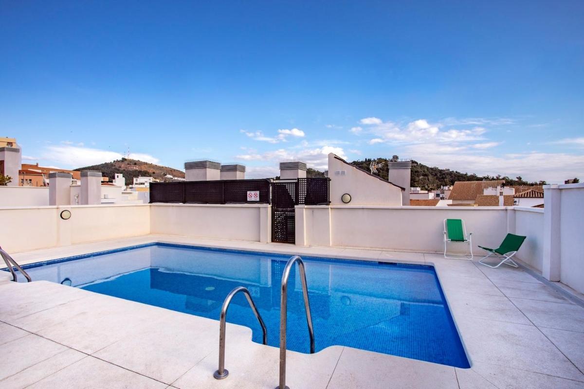 -Malagasunapts- Central Freeparking Rooftoppool ภายนอก รูปภาพ